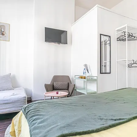 Apartment Modern Connected 6 In The Heart Of