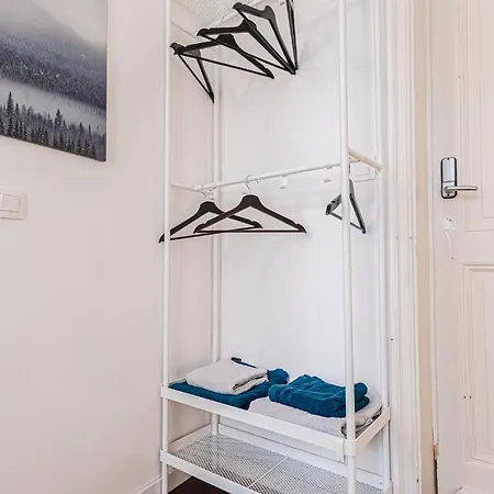 Apartment Modern Connected 6 In The Heart Of