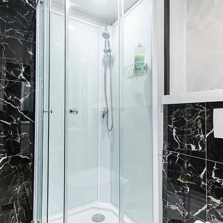 Apartamento Modern Connected 6 In The Heart Of *