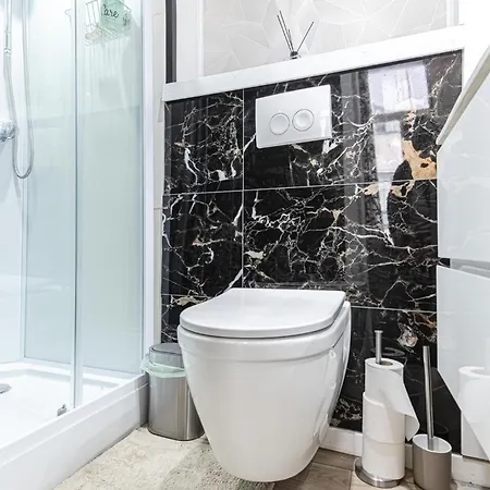 Modern Connected 6 In The Heart Of Gante